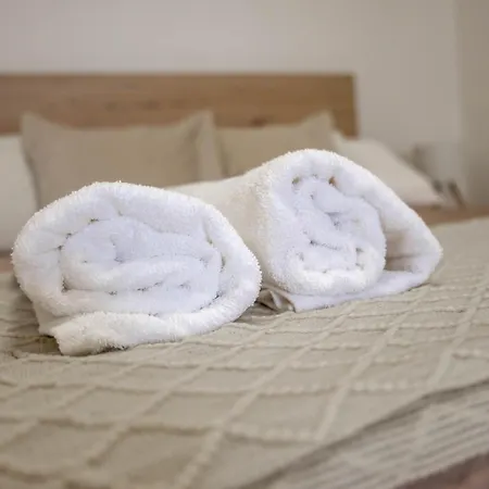 4 Twins - 아파트 바리