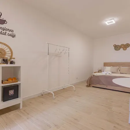 4 Twins - Μπάρι