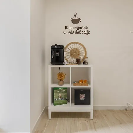 4 Twins - * Μπάρι