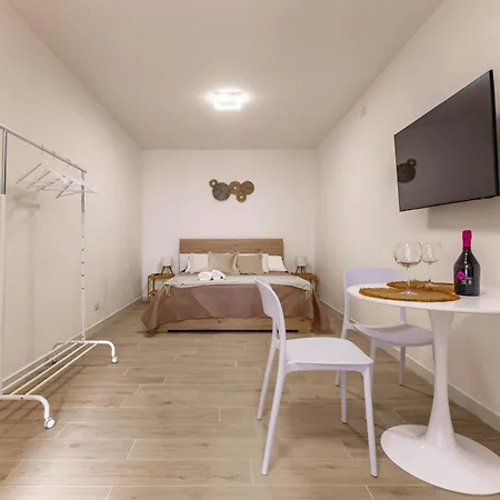 Apartment 4 Twins - Bari