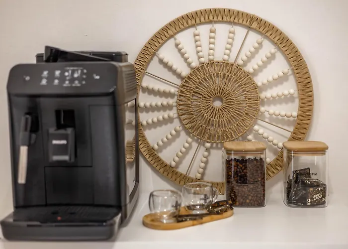 4 Twins - アパート バーリ