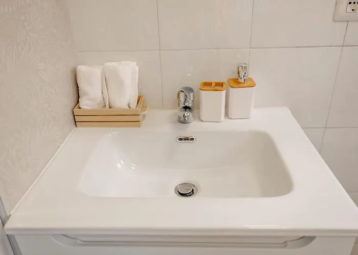 4 Twins - アパート *